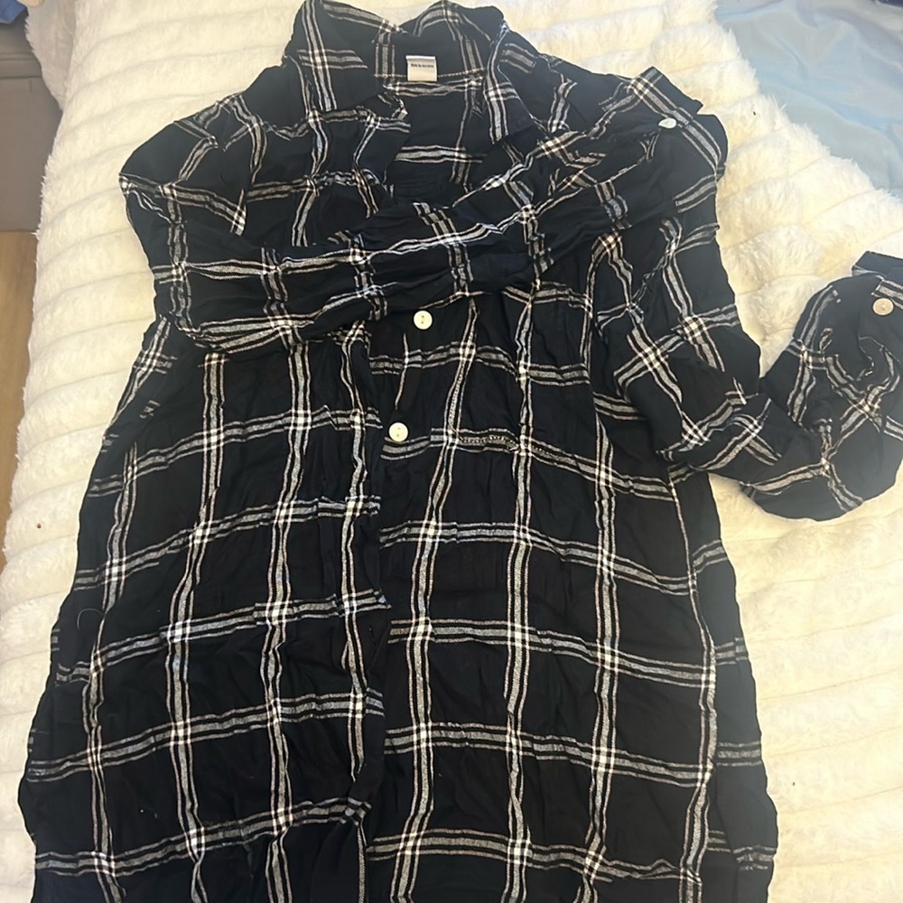 black and pink flannel
